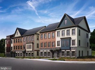 6153 Olivet Dr, Alexandria, VA 22315