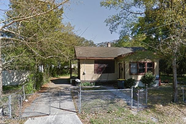 1st image of 1469 E 9th St