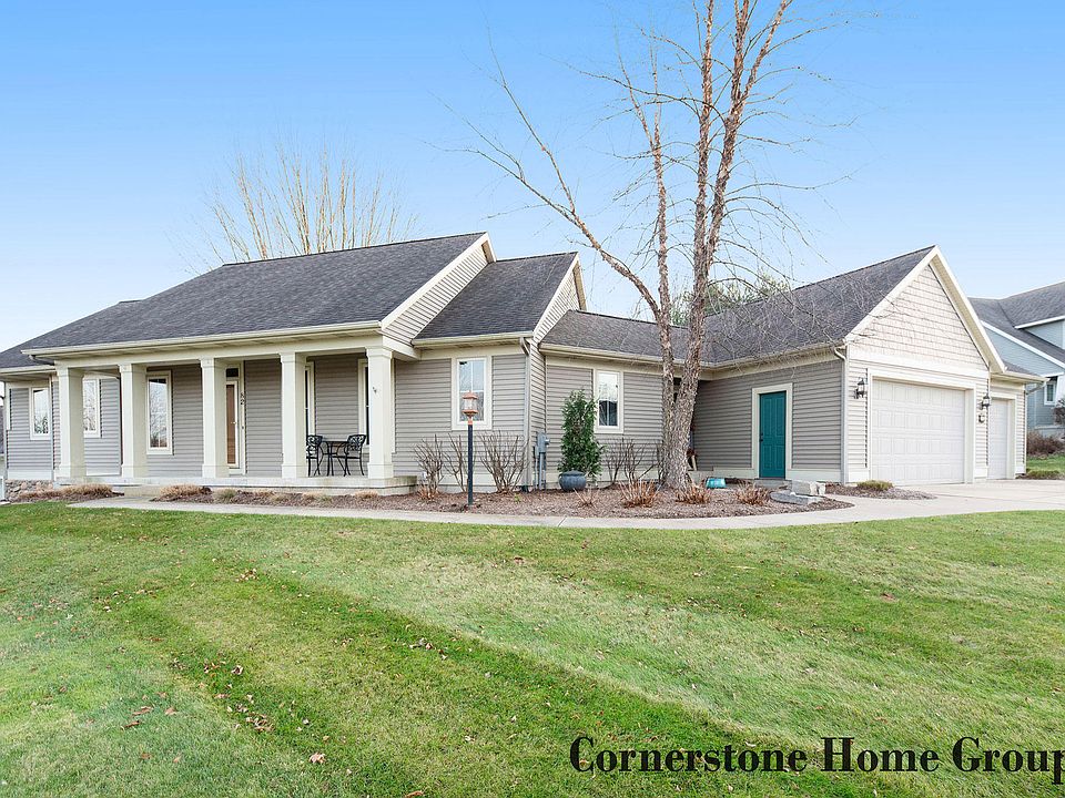 1st image of 82 Riverchase Dr NE