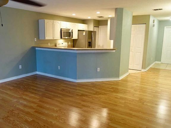 5th image of 2763 SE Birmingham Dr