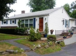 71 Pond St, Bridgewater, MA 02324