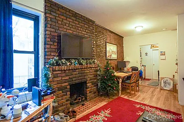 Rented by City Connections Realty