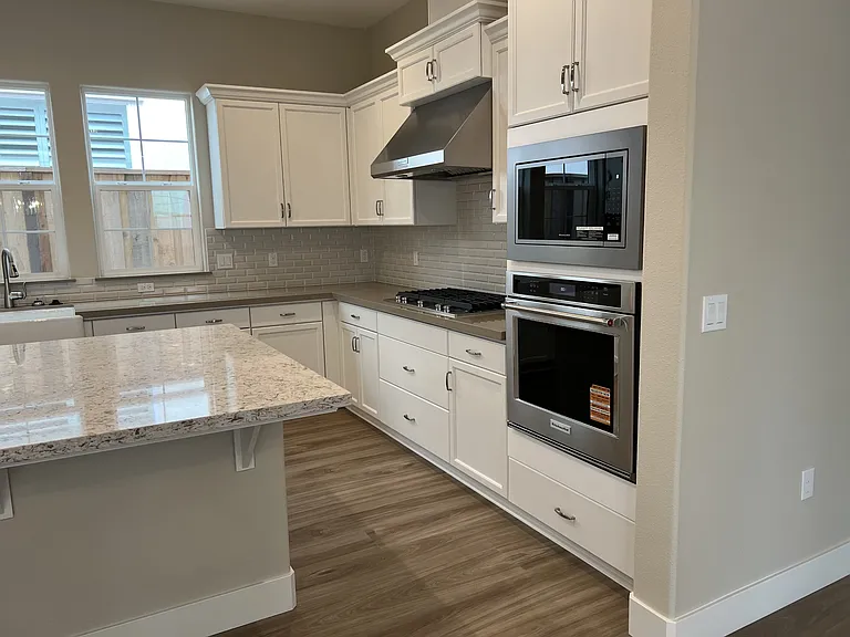 3068 El Capitan Dr — Photo 6