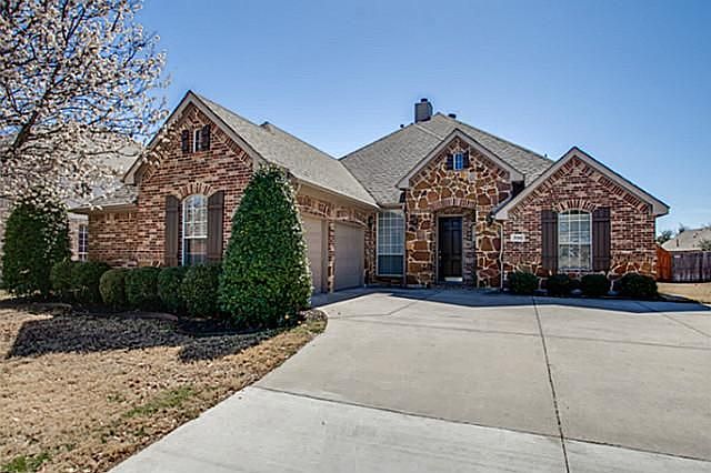 1st image of 5918 Holly Crest Ln
