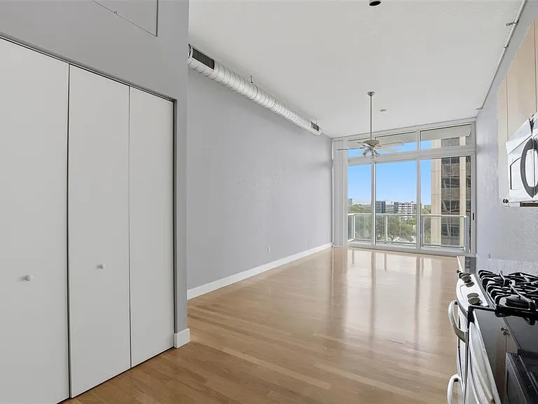 150 E Robinson St #631 — Photo 4