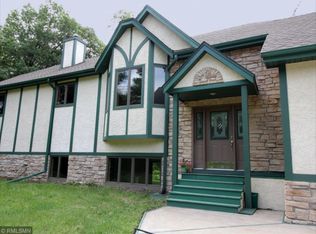 25216 University Ave NW, Isanti, MN 55040