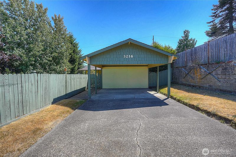 5th image of 3216 S 15th Street