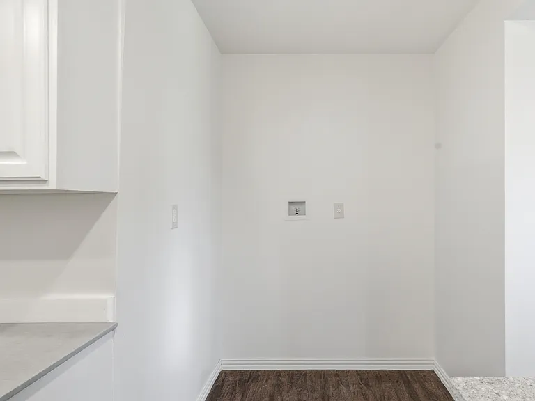7606 Williamson Creek Dr — Photo 20