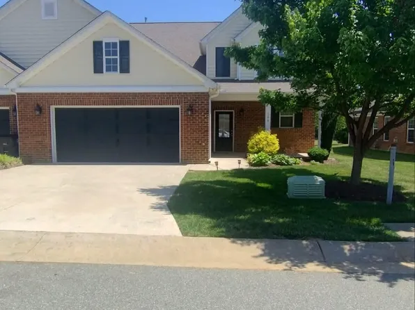 388 Mockingbird Ln, Mebane, NC 27302