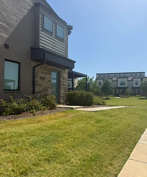 800 Bandera Ct — Photo 7