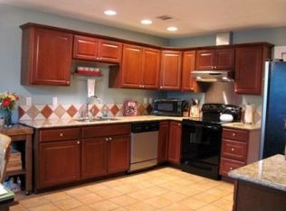 9421 Braeburn Gln, Austin, TX 78729