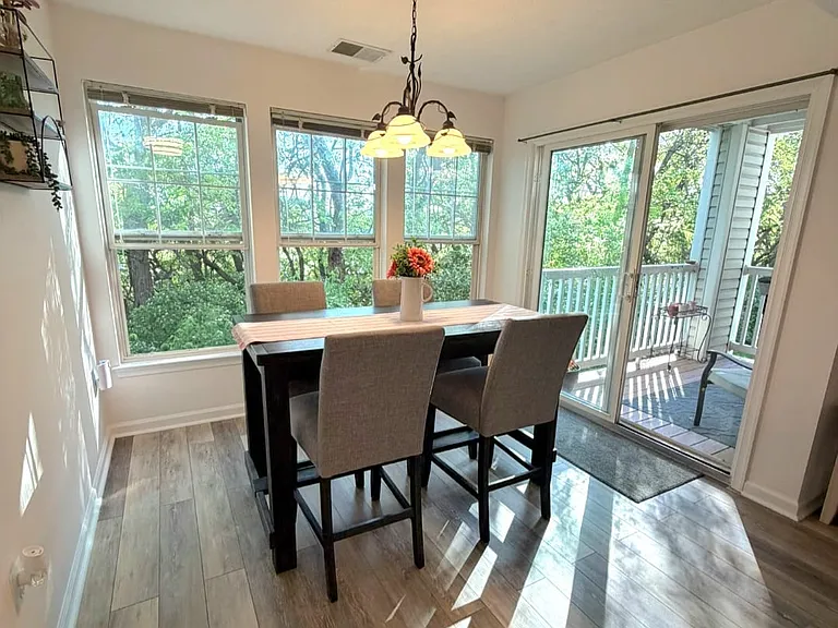 6405 Weatherby Ct — Photo 4