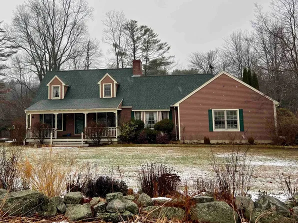 19 Hamel Farm Drive, Newmarket, NH 03857