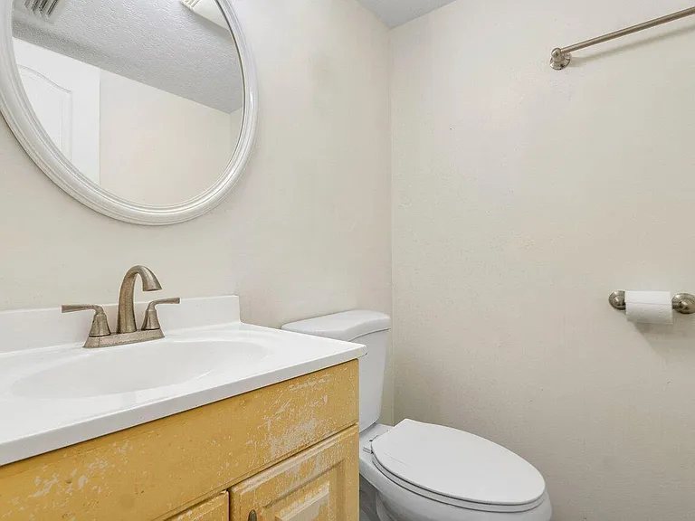 2615 NE 1st Ct #407 — Photo 19
