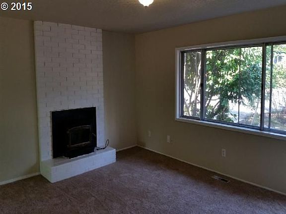 5th image of 11590 SW North Dakota St