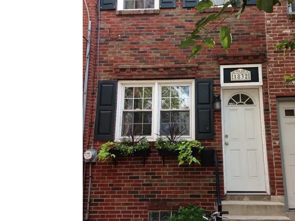 1832 Catharine St, Philadelphia, PA 19146