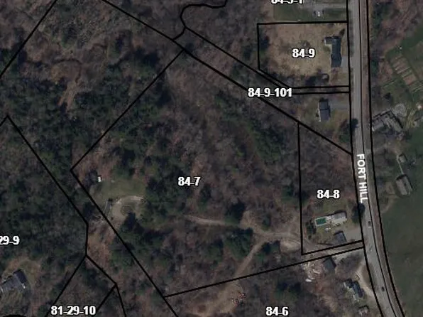 698 Fort Hill Road, Gorham, ME 04038