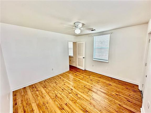 3rd image of 1824 Lapeyrouse St
