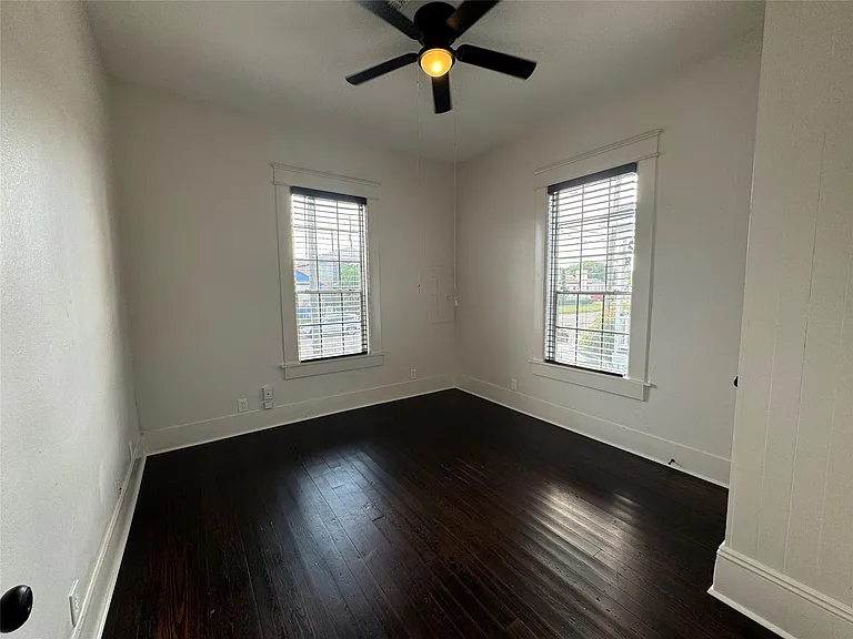 805 Saint Marys Blvd — Photo 5