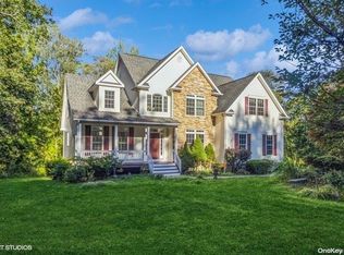 197 Highlands Dr, Pawling, NY 12564