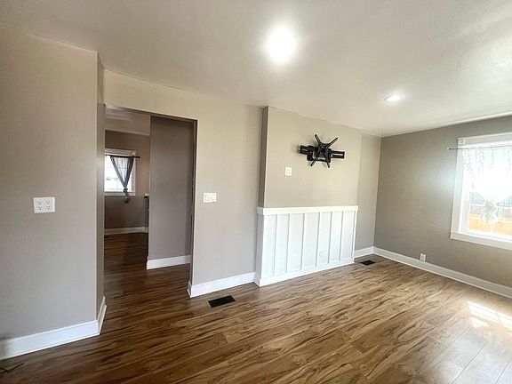 5th image of 7541 S Hamilton Ave