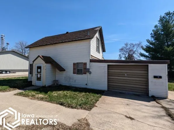 202 N Oak St, New London, IA 52645
