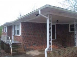 505 Penarth Dr, Greenville, SC 29617