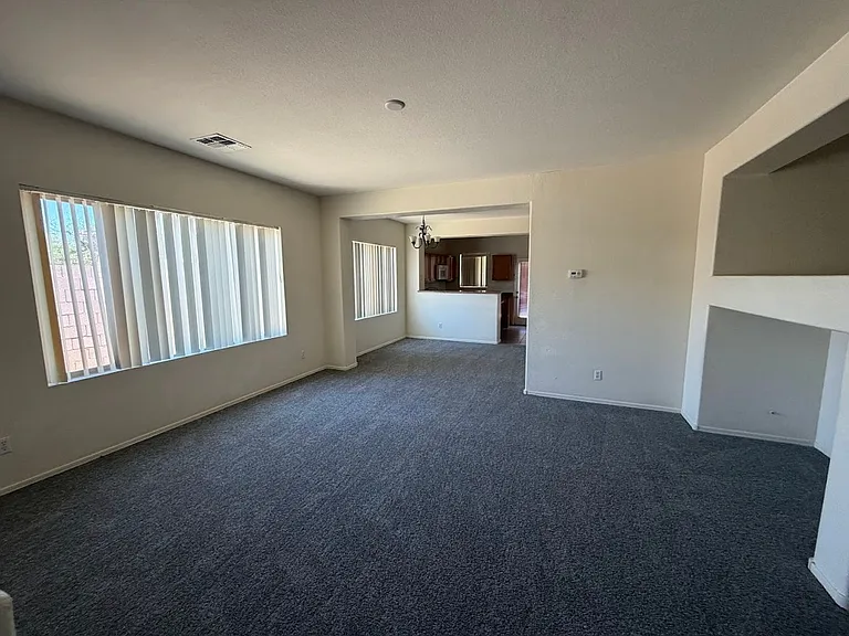 9401 W Berkeley Rd — Photo 7