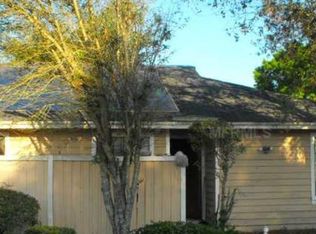 2803 Waxy Willow Ln, Orlando, FL 32808