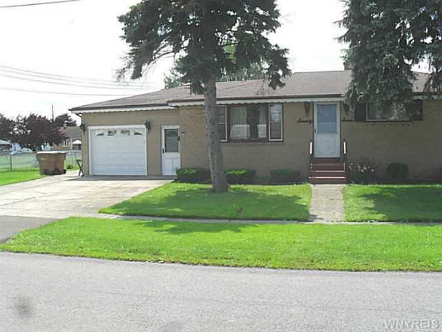 2nd image of 77 Hedley St