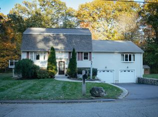 16 Moran Rd, North Billerica, MA 01862