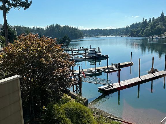 Echo Bay