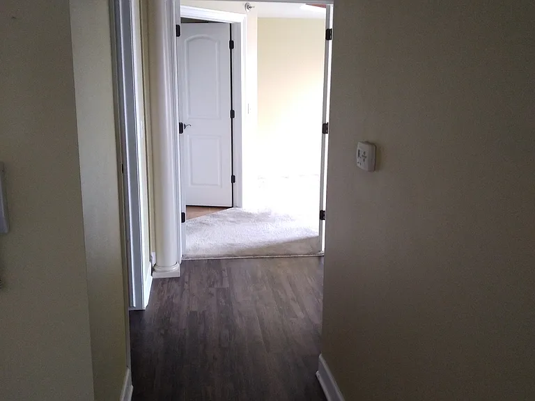 920 Marquette Ave #306 — Photo 18