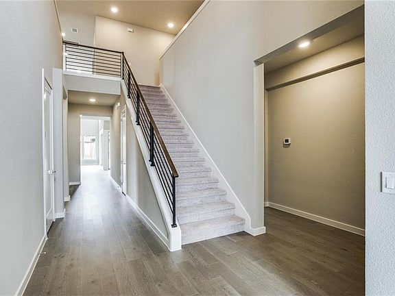 3rd image of 4019 Heatherton Dr