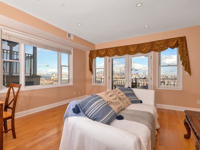 307 Manhattan Ave #201, Union City, NJ, 07087