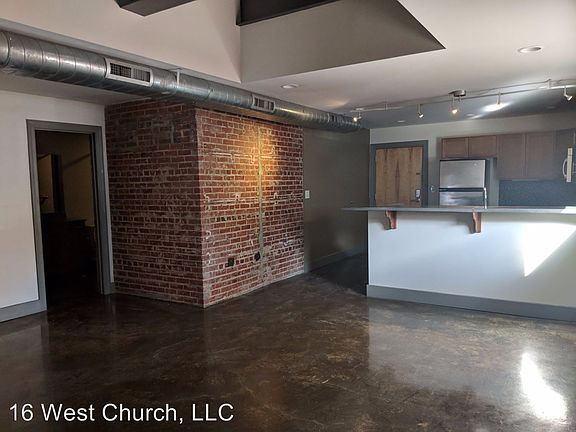 3rd image of 16 Church Ave SW APT 202