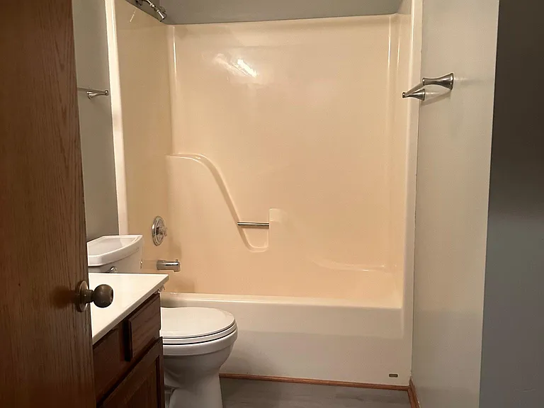 5024 Spaulding St — Photo 11