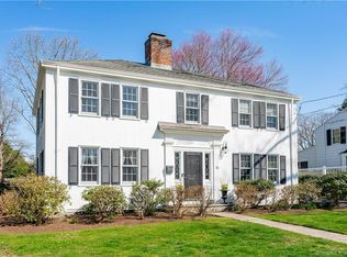 34 Hickory Ln, West Hartford, CT 06107