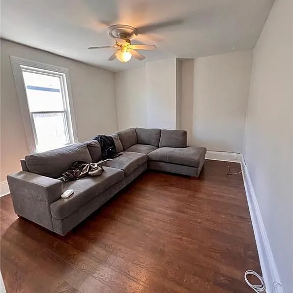 502 Richardson Ave #2 — Photo 5