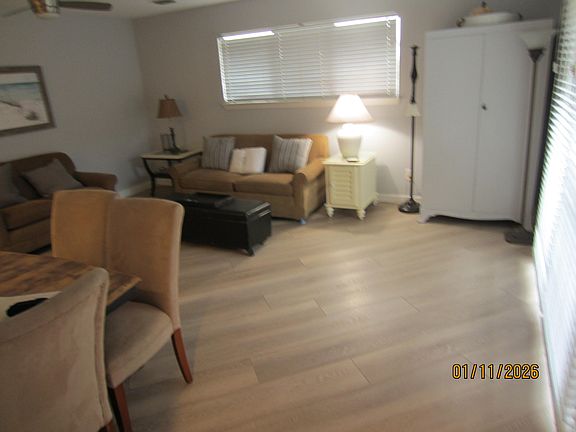 4th image of 64 Cross Creek Rd Unit 24-C