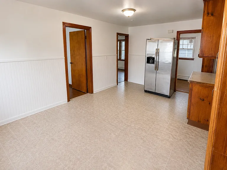 9 Division St #2R — Photo 3
