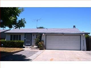 2nd image of 463 Roading Dr