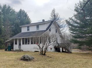 129 Thomas Rd, Blakeslee, PA 18610