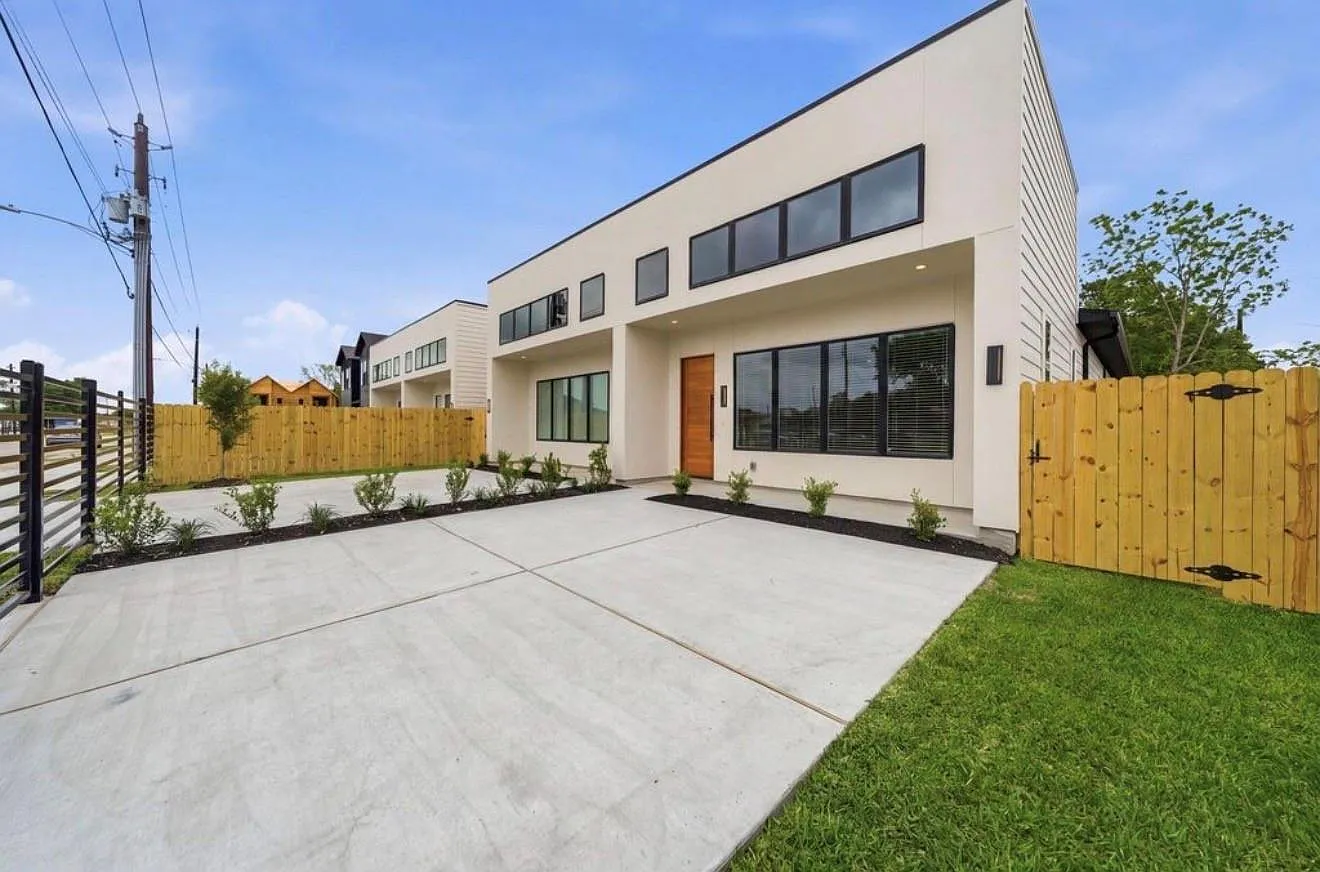 3 bed, 2.0 bath, 1407 sqft, $2,500 — Photo 4