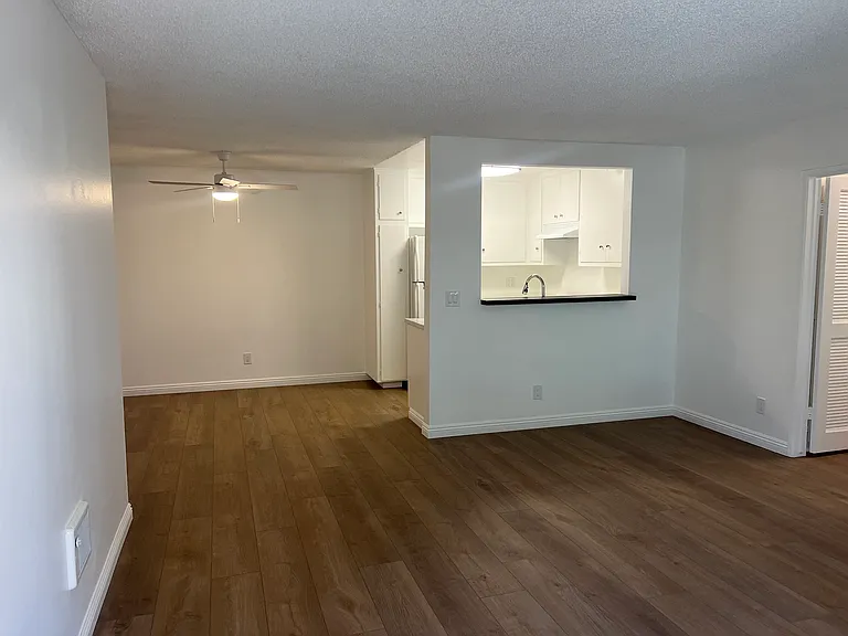 Beachwood Village Apartments — Photo 116