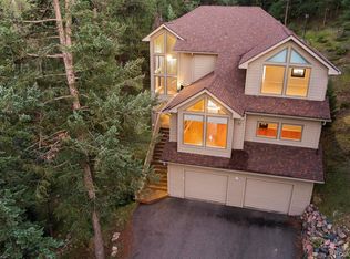 7102 Pinewood Dr, Evergreen, CO 80439