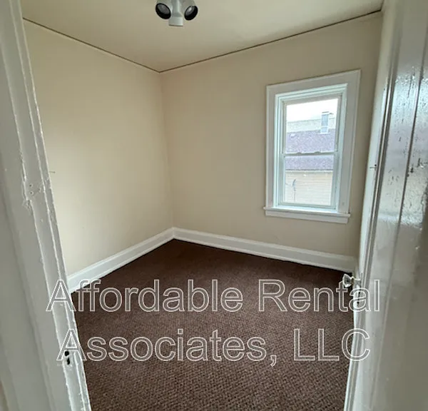 1020 W National Ave #UPPER — Photo 10