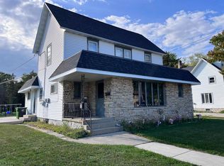 127 N Madison St, Chilton, WI 53014