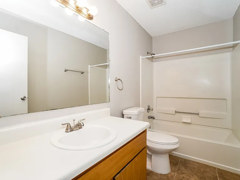 5975 Cape Coral Ln — Photo 16