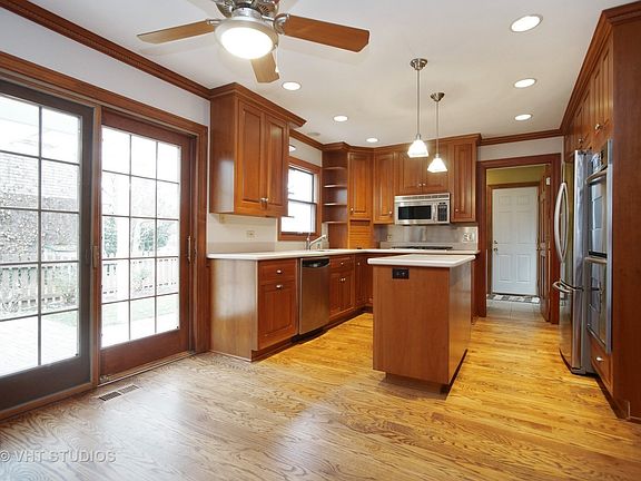 4th image of 847 W Peregrine Dr
